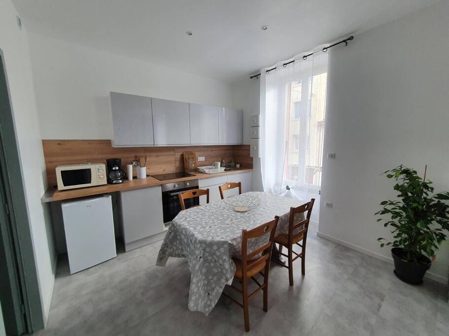 Roanne Centre, Appartement Refait A Neuf. Buitenkant foto